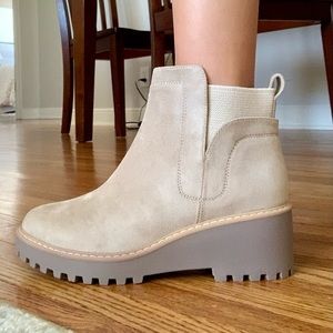 Dolce Vita Rango Wedge Booties